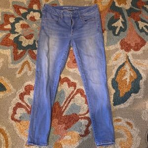 American Eagle Outfitters — Super Stretch Jeans
